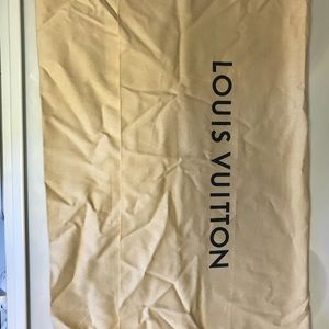 Louis Vuitton Dustcover